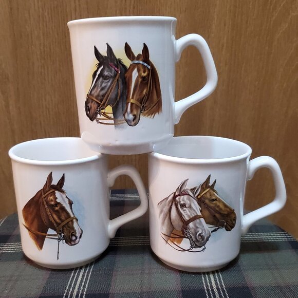 Tams vintage equestrian cups made in England. - Picture 2 of 9